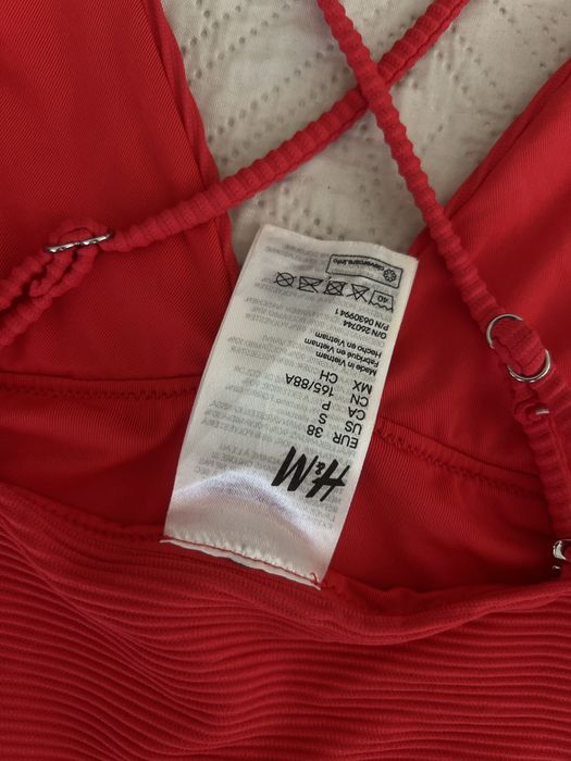 Купальник H&M, новий стан, яскраво-червоний, рифлена тканина — 500 грн