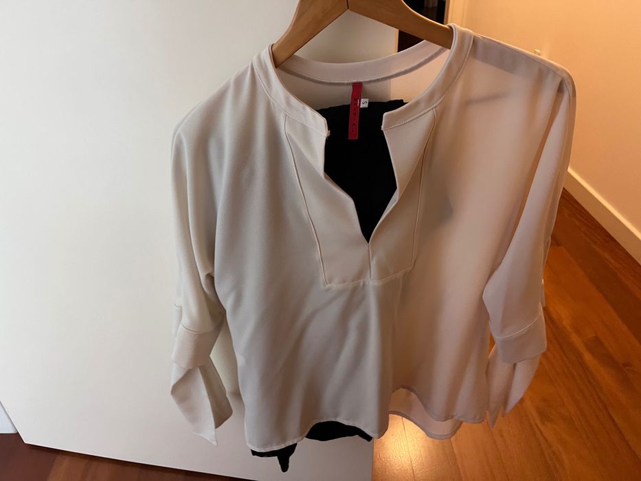 Roupa diversa em bom estado