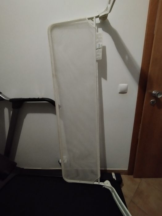 Barra de segurança para cama