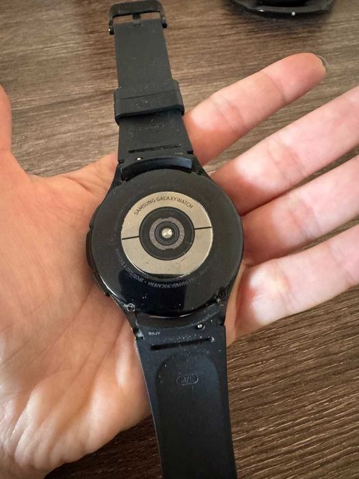 Смарт-годинник Samsung Galaxy Watch4 Classic 46mm Black