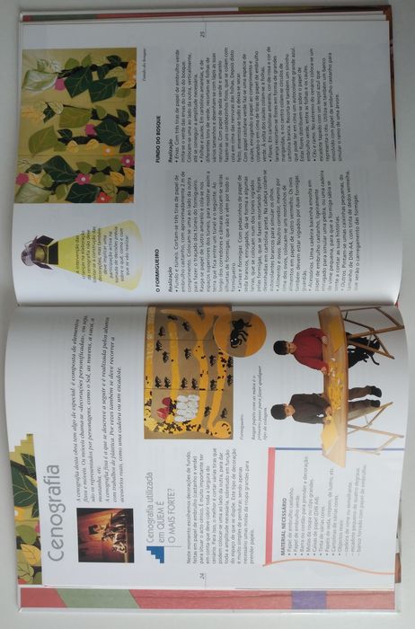 Children's Theater – 4 Books and 2 Cases Containing 4 CDs, All Brand New64752335342337124