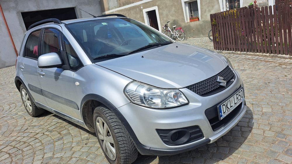 Suzuki SX4