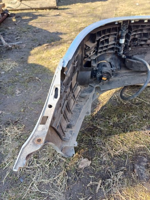 Renault Laguna 2 ресталінг передні бампер бампера