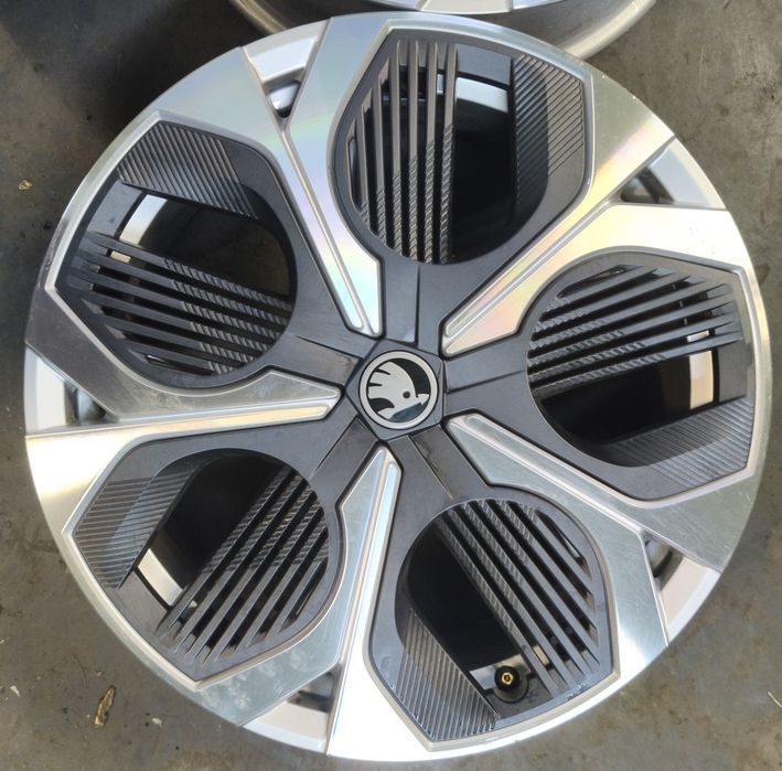 Alufelgi 19' 5x112 Skoda Audi VW Jarbet #4.13