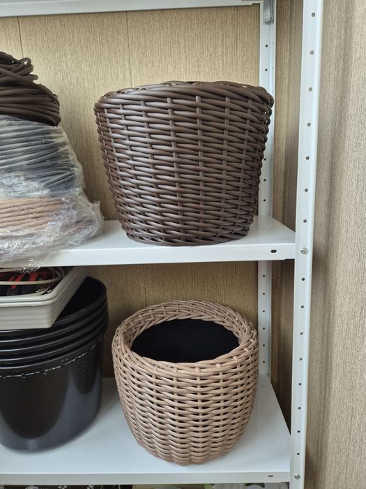 Кашпо з ротангу на 12 л