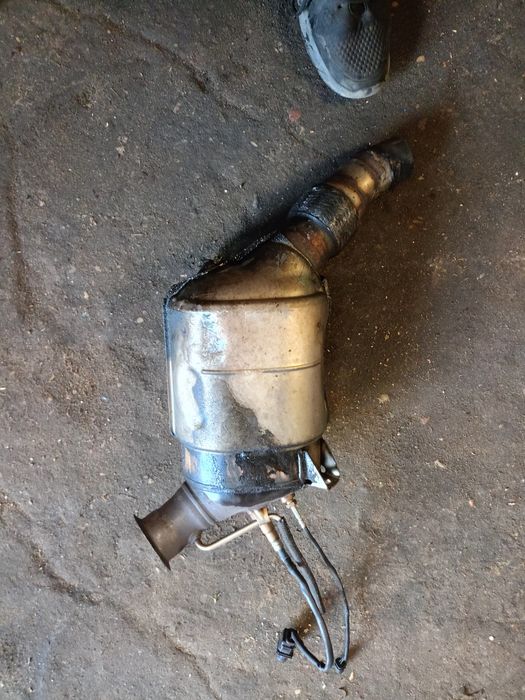 BMW e90 e92 n47d20c puszka DPF