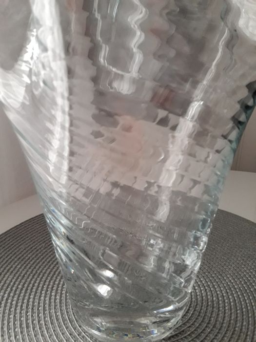 Przepiękny wazon chusta.