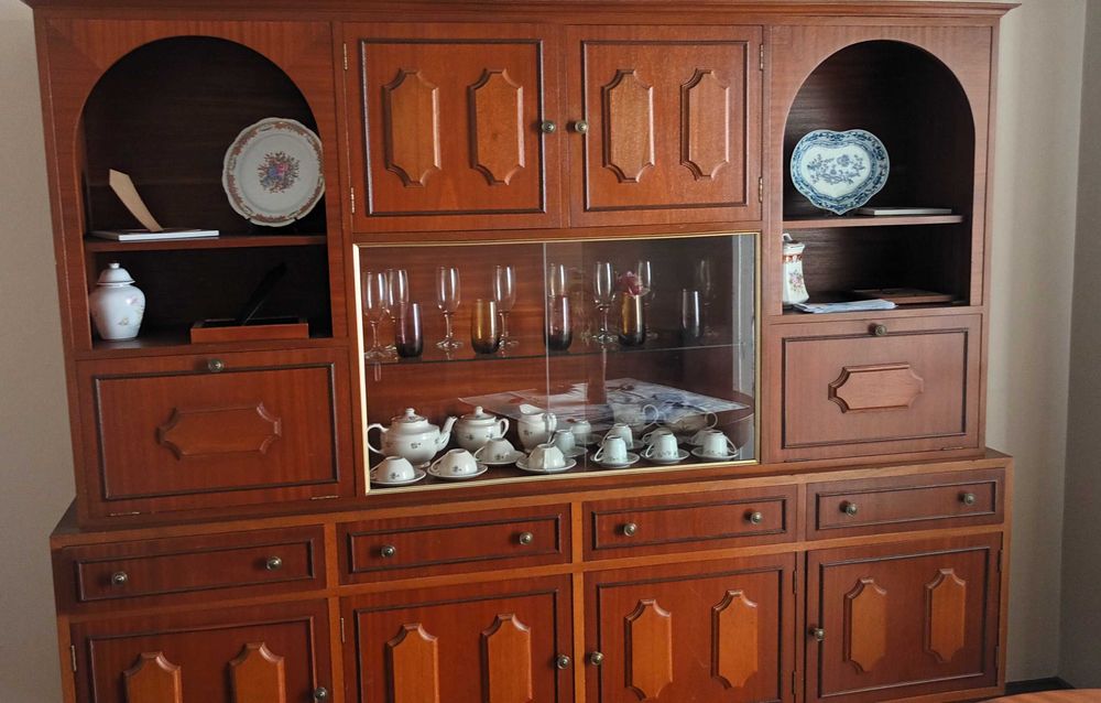 Movel de Sala com Cristaleira