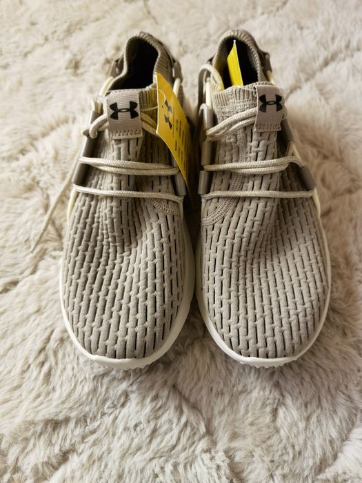 Nowe buty sportowe Under Armour