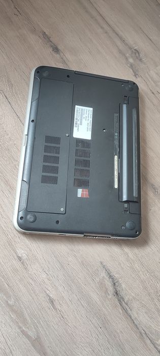 Dell inspiron 5537
