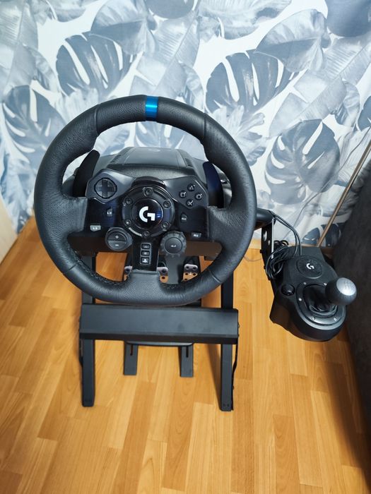 Kiierownica Logitech G923SE  + shifter oraz Stojak na Kierownice PS5 + PC.
