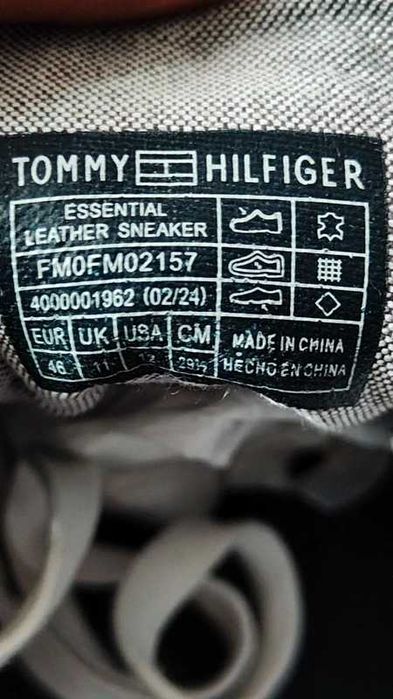 Buty trampki Tommy Hilfiger Essential Leather Sneaker White  r. 46