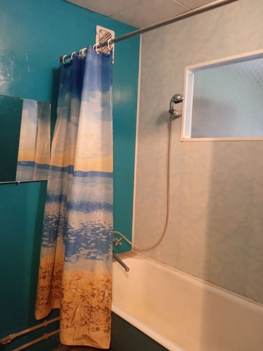 Сдаю 1-комнатную из. Квартиру м.армейская