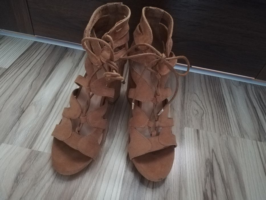 Sandałki damskie r.37