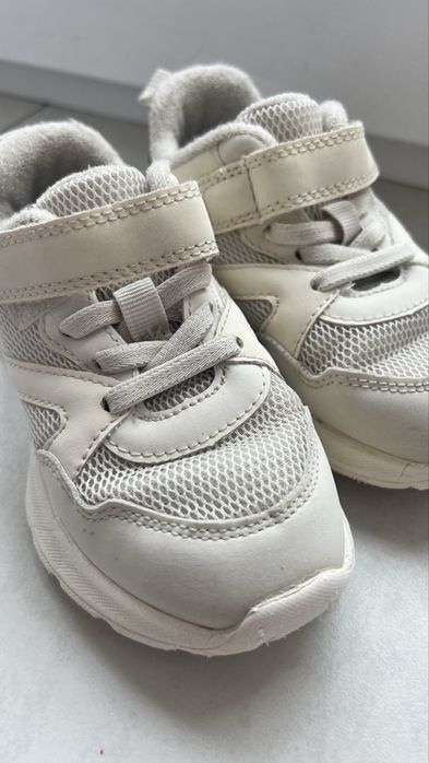 Кросівки H&M 25розмір