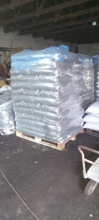 Węgiel pelet ze słonecznika