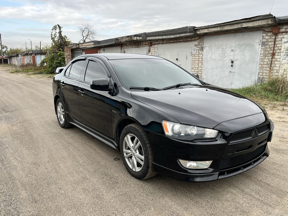 Продам Mitsubishi Lancer X 2.0 (Митсубиси Лансер 10 2.0)
