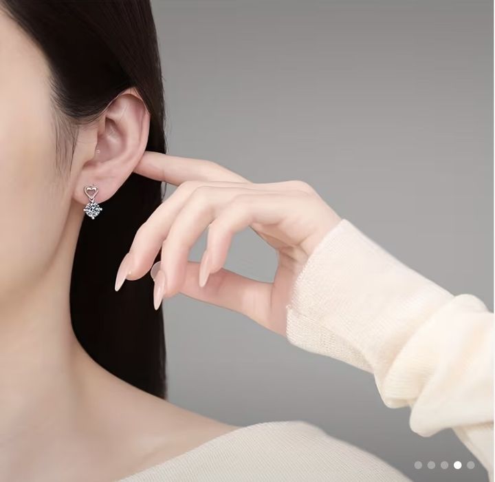 Срібні сережки з діамантами муасанітами 1ct+1ct. Сертифікат!