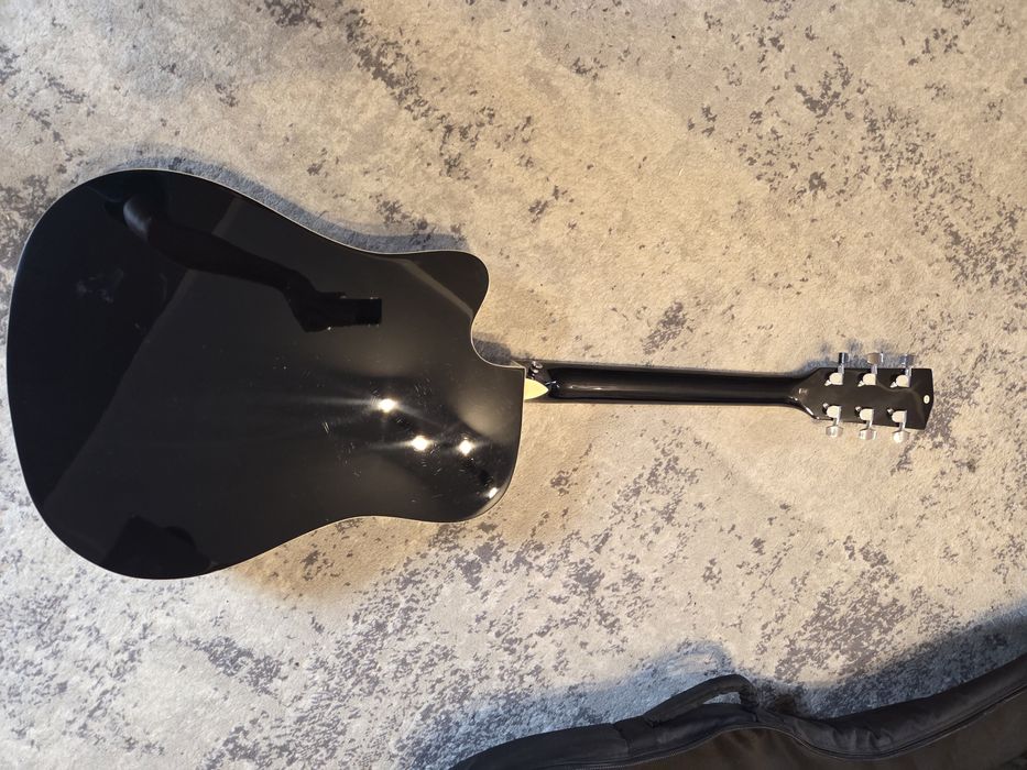 Czarna Gitara akustyk Harley Benton