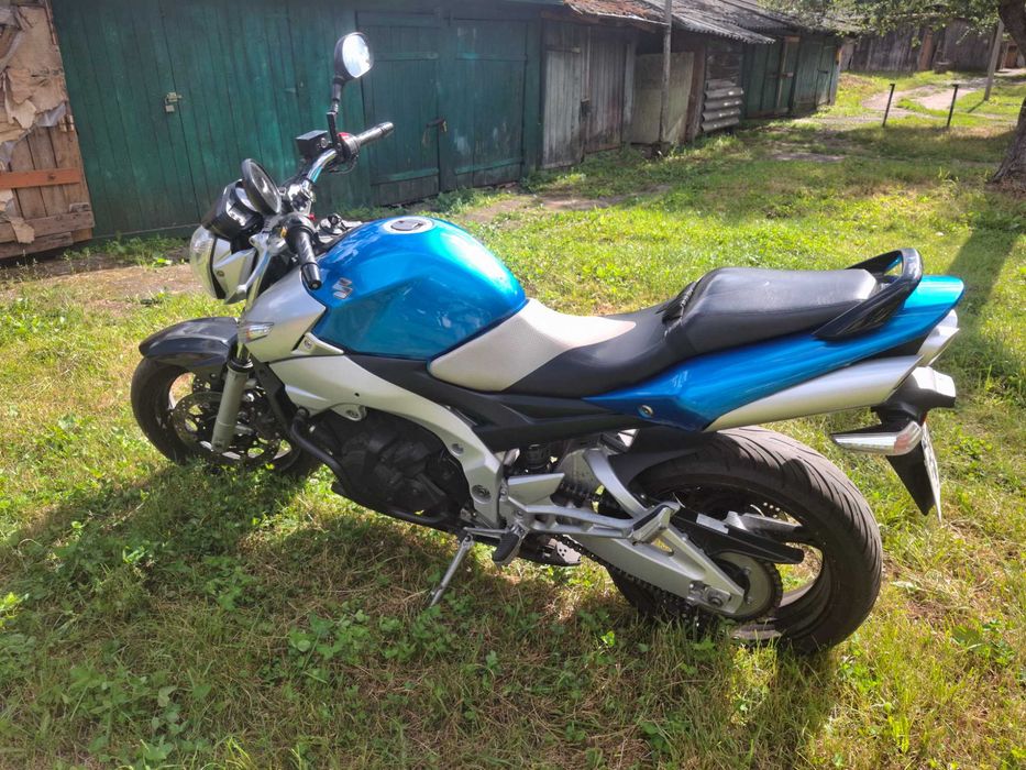 Продам Suzuki GSR 400