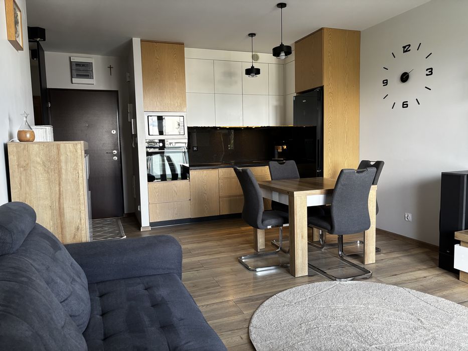 Komfortowe 2-pokojowe mieszkanie 40,12 m² z dużą piwnicą – Radzyń Podlaski, ul. Konstytucji 3 Maja
