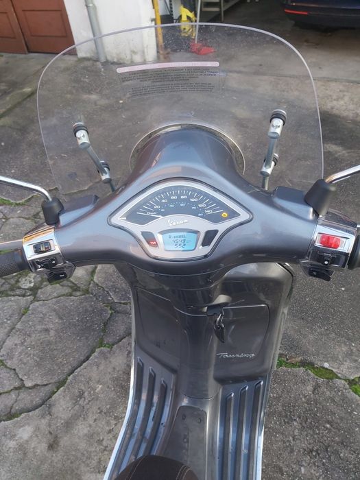 Vespa Primavera Touring