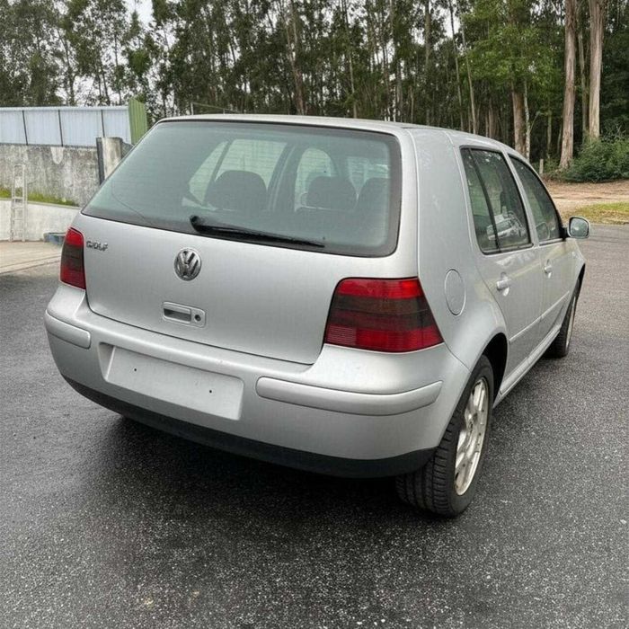 Volkswagen Golf IV 1.4 de 2003 - Peças Usadas