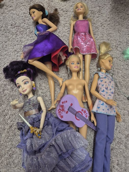 Lalki Barbie i inne