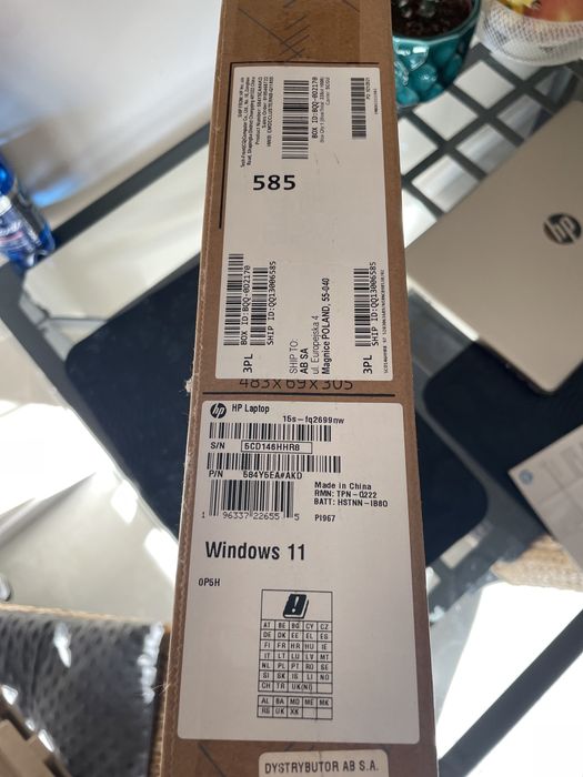 Laptop Lenowo kolor zloty