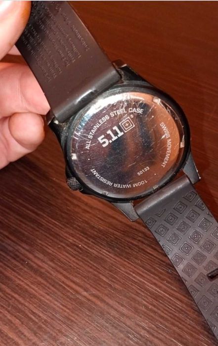 Подарочные швейцарские Часы 5.11 Tactical Sentinel Watch Black