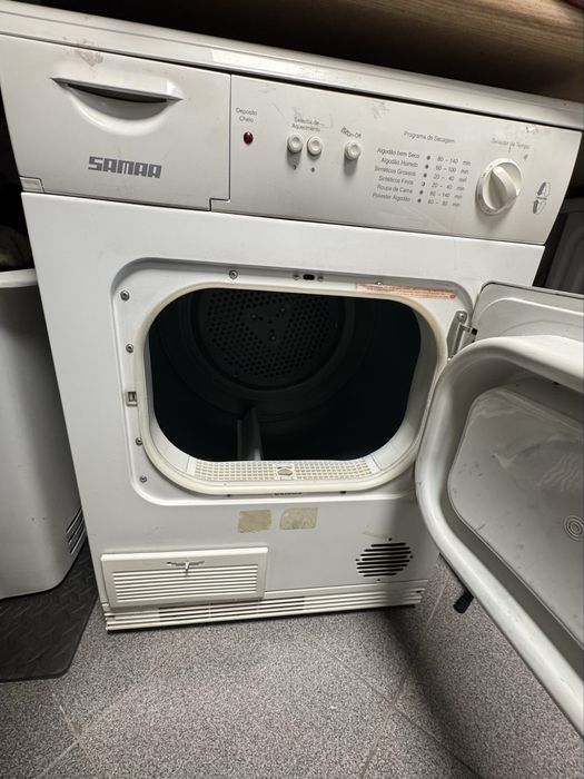 Maquina de secar roupa