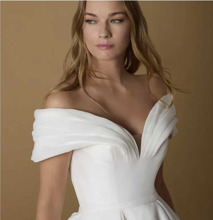 Vestido de Noiva em Organza