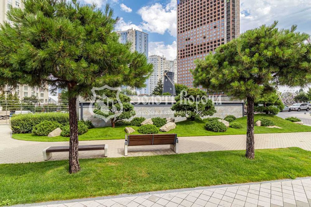 ЖК Метрополіс. Квартира з незакінченим ремонтом в зданому будинку!