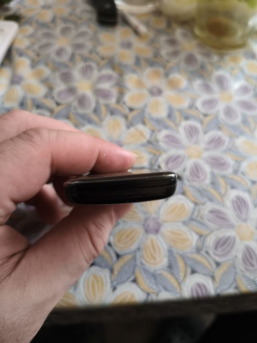 Продам Nokia 6700