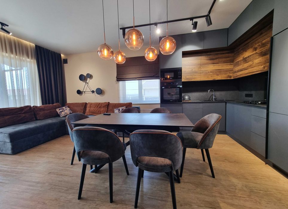 Без комісії будинок у заселеному котеджному містечку, сертифікат+