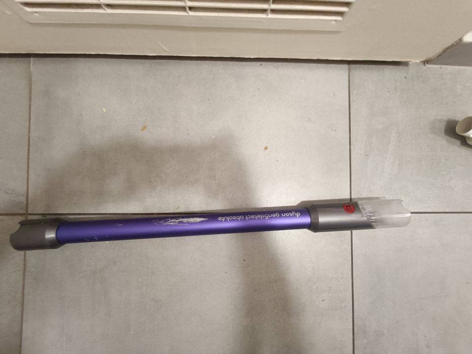 Rura do robota sprzątającego Dyson Gen5detect Absolute.