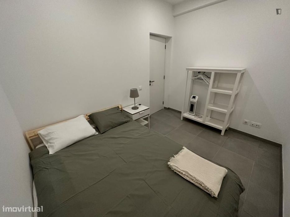 Apartamento com 1 quartos - localizado em Campolide Lisbon