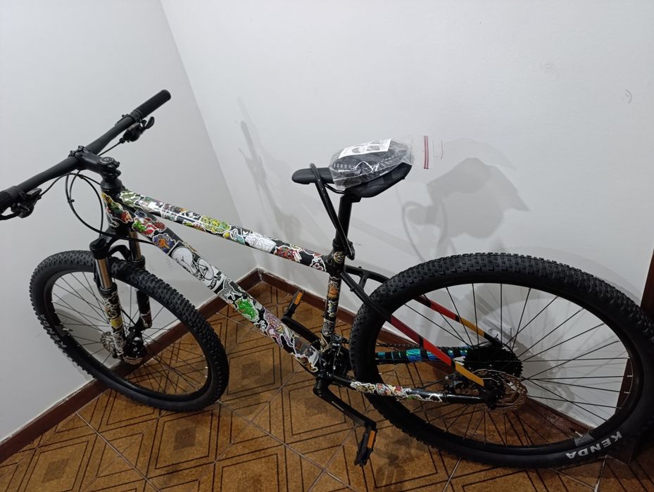 Bicicleta Como Nova Revox 4 (450 em loja)