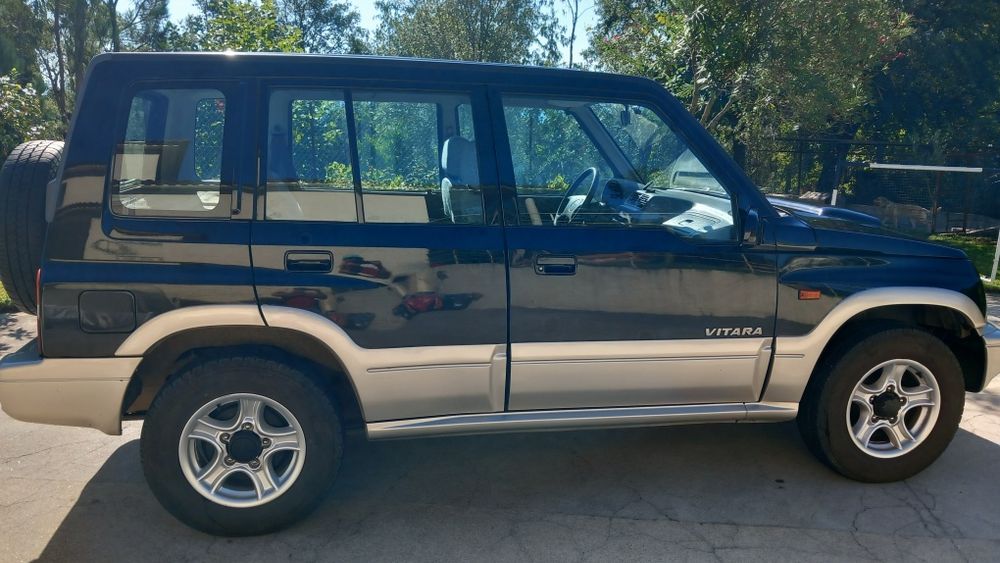 Jipe Suzuki Vitara 5 lugares