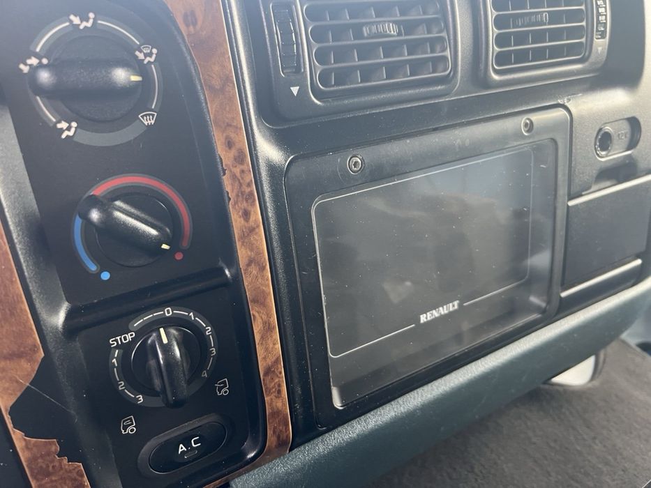 Продам Renault Premium