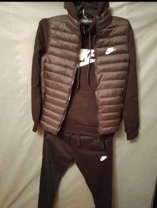 Komplet dresowy z kamizelką