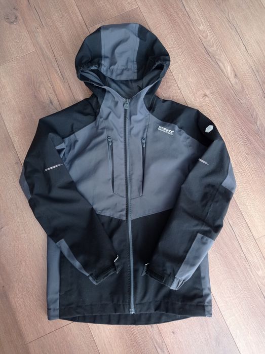 Kurtka przeciwdeszczowa przejściowa chłopięca Regatta r.  140