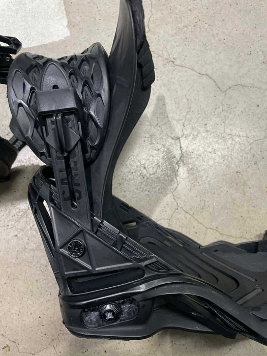 Deska snowboardowa GNU Head Space 155cm z wiązaniami i buty 42 27cm