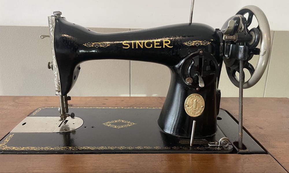 Singer centenária, restaurada