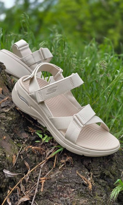 Жіночі сандалі Skechers GO Walk Arch Fit оригінал.