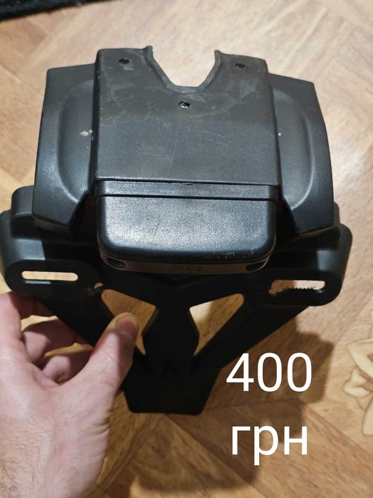 Кріплення номера для мотоцикла