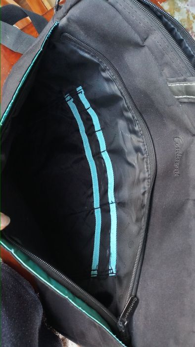 Фирменная сумка для ноутбука