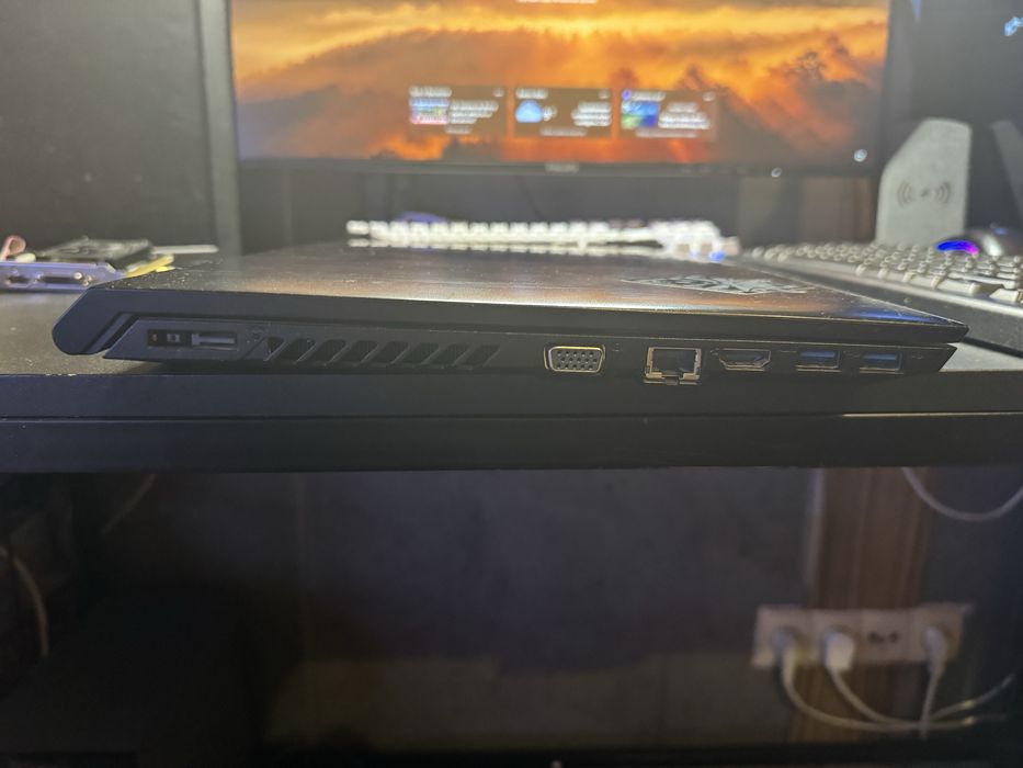 Sprzedam laptop lenovo