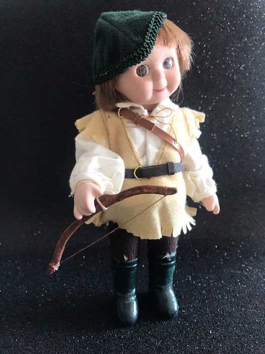 Boneco de Porcelana Robin dos Bosques