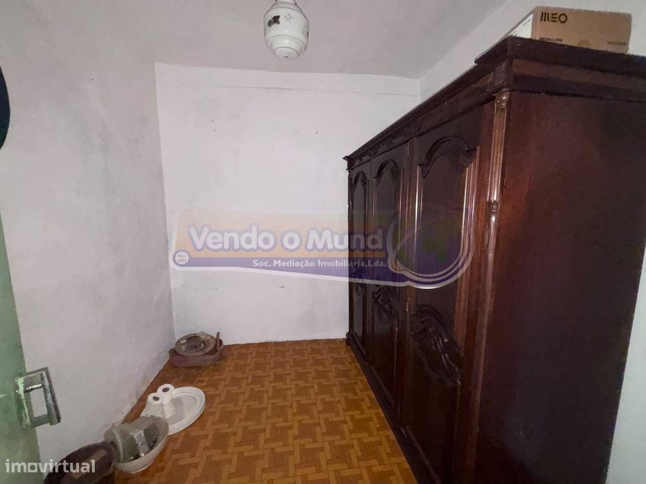 Moradia T2 + 1 em Mora (MOR104)